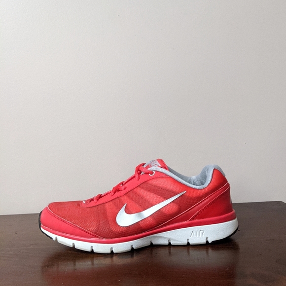 nike training total core tr womens